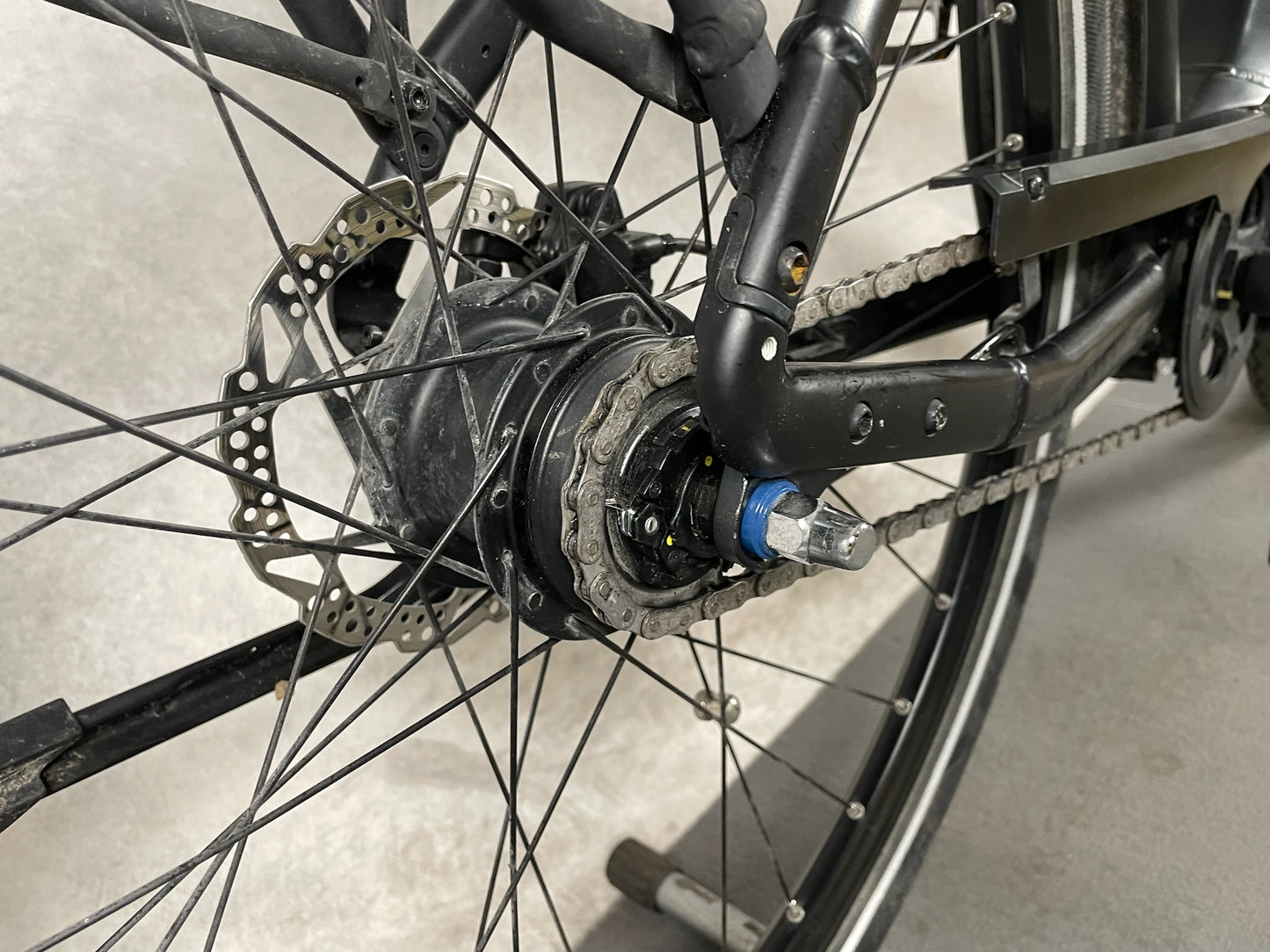 Giant DailyTour E+ 2 GTS black matt-gloss