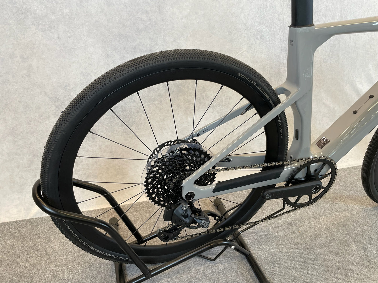 Canyon Roadlite:ON CF 9 LTD