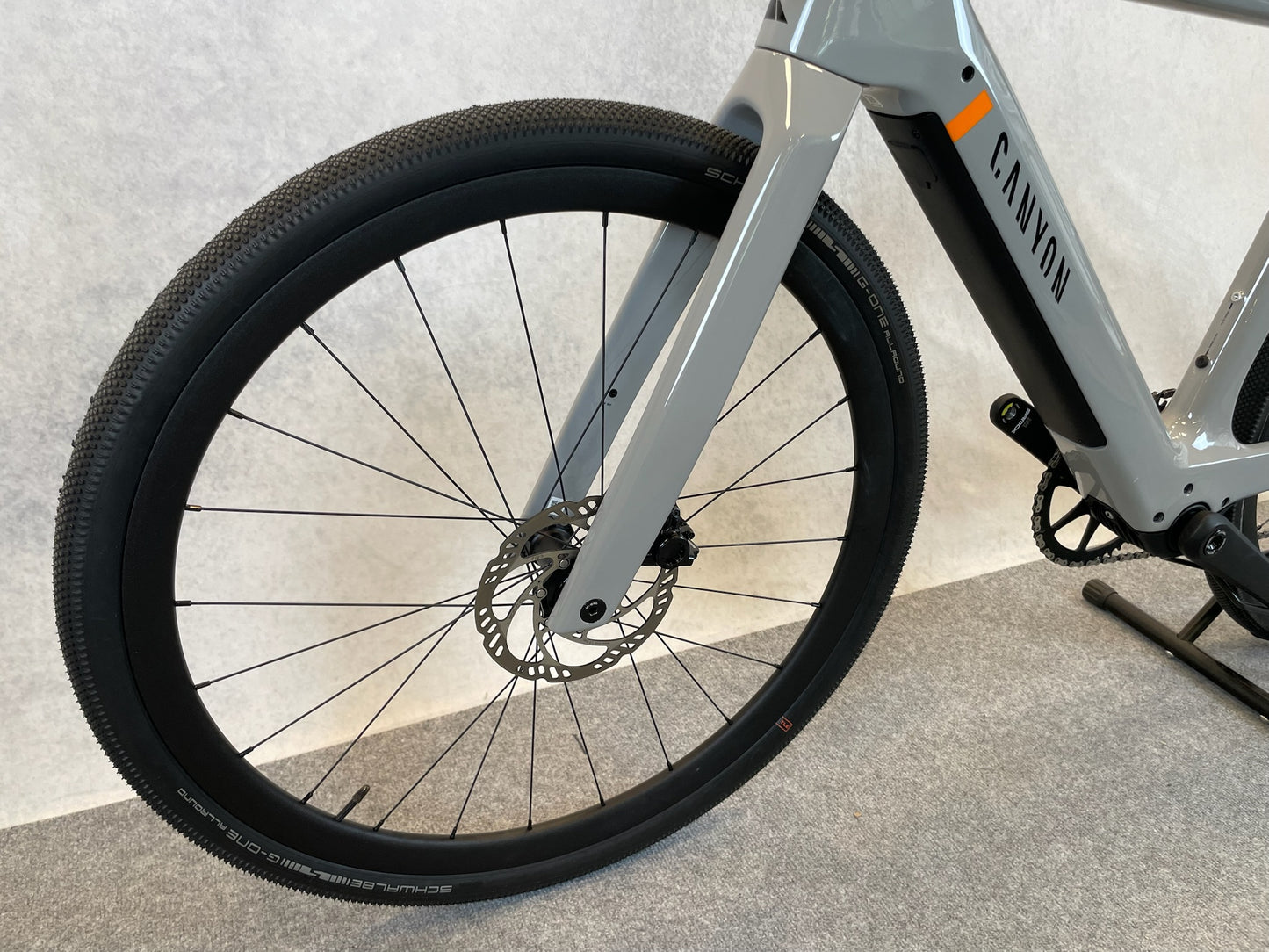 Canyon Roadlite:ON CF 9 LTD