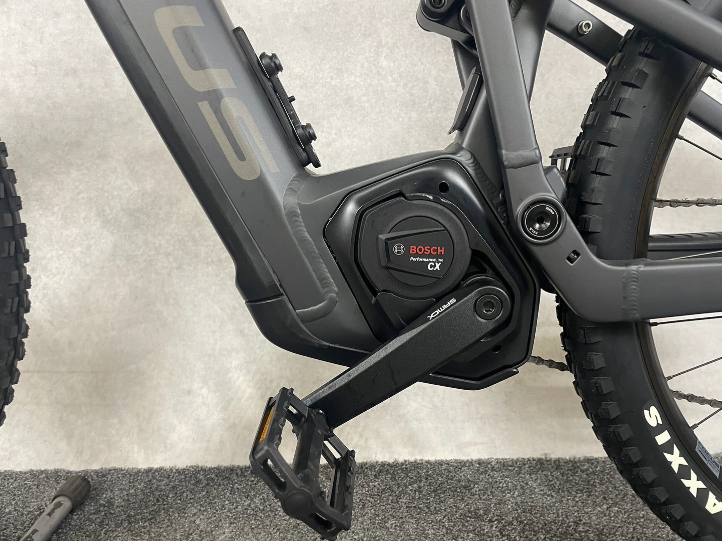 Focus Thron² 6.8