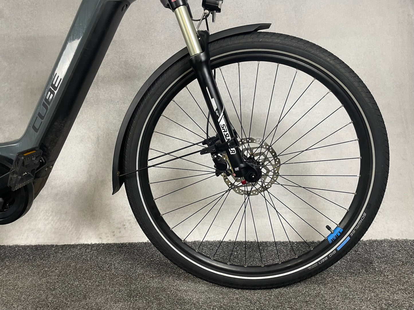 Cube Touring Hybrid One