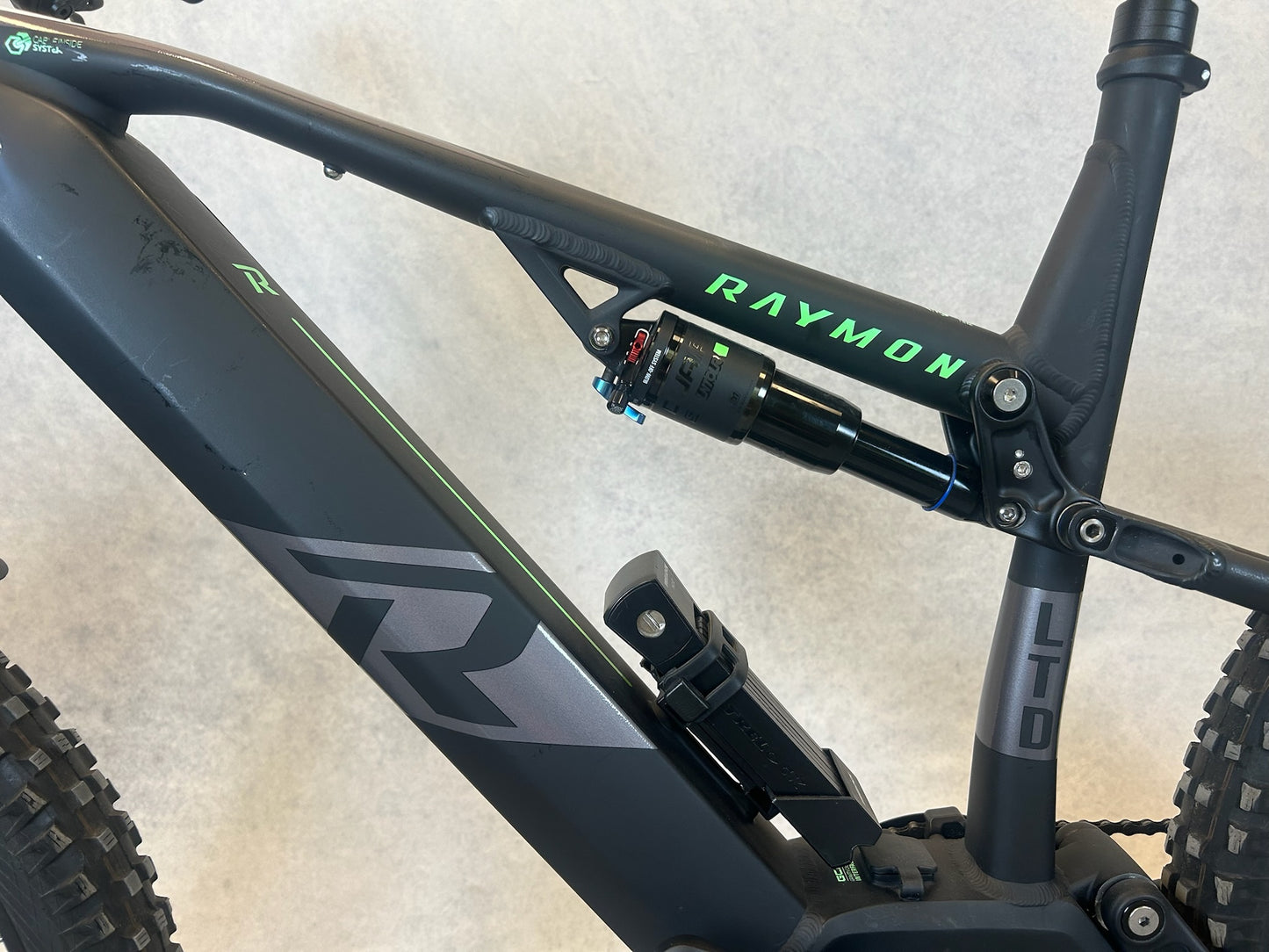 R Raymon LTD 1.0