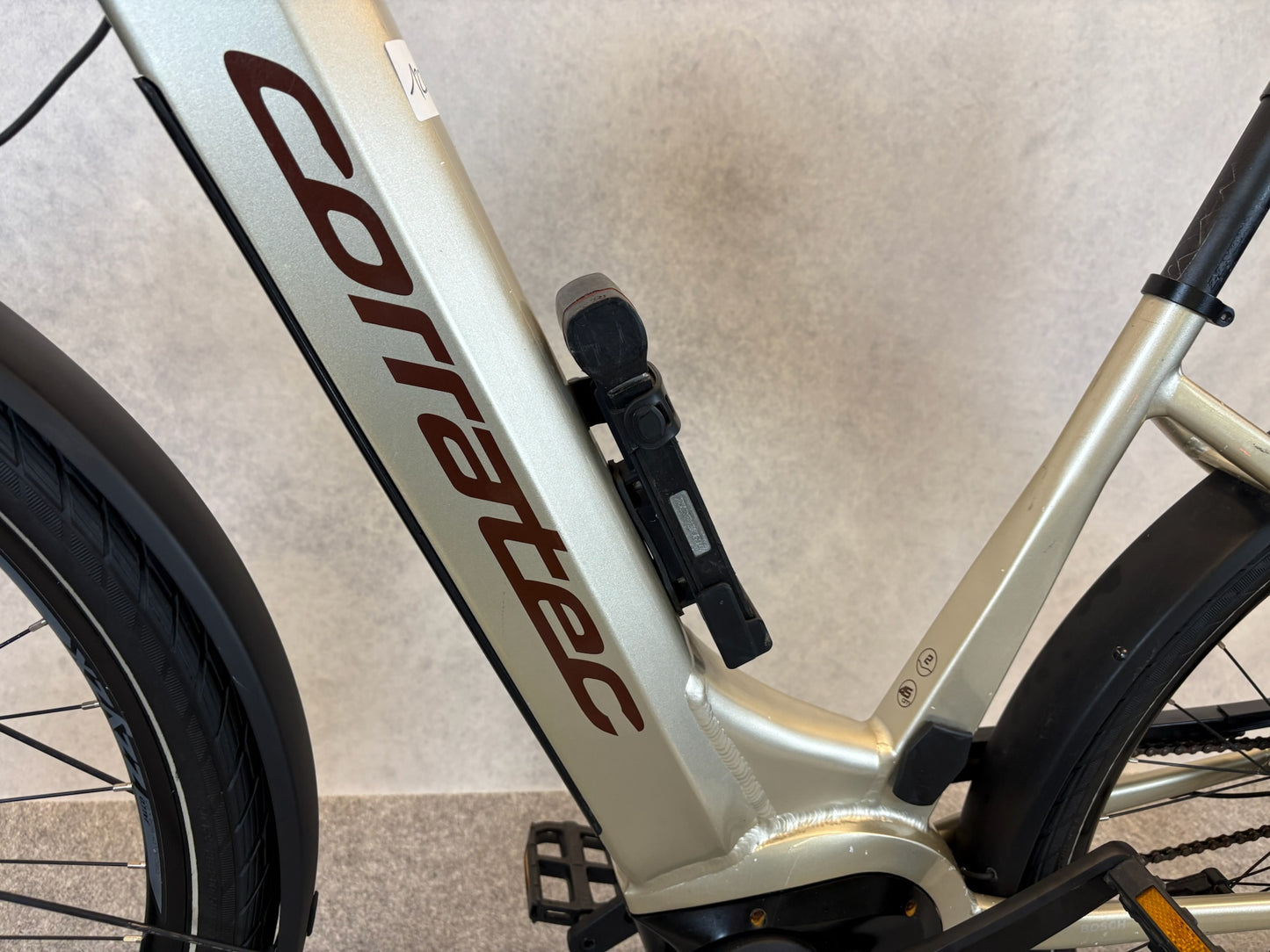 Corratec E-Power Trekking 28' P6 8SC