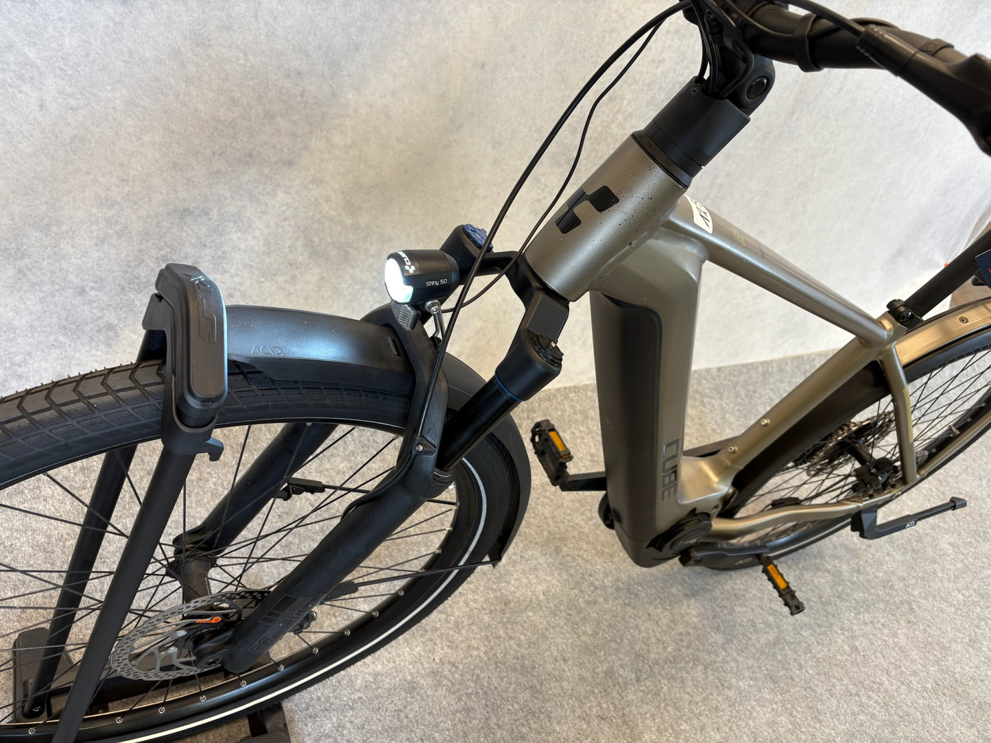 Cube Kathmandu Hybrid Pro 750