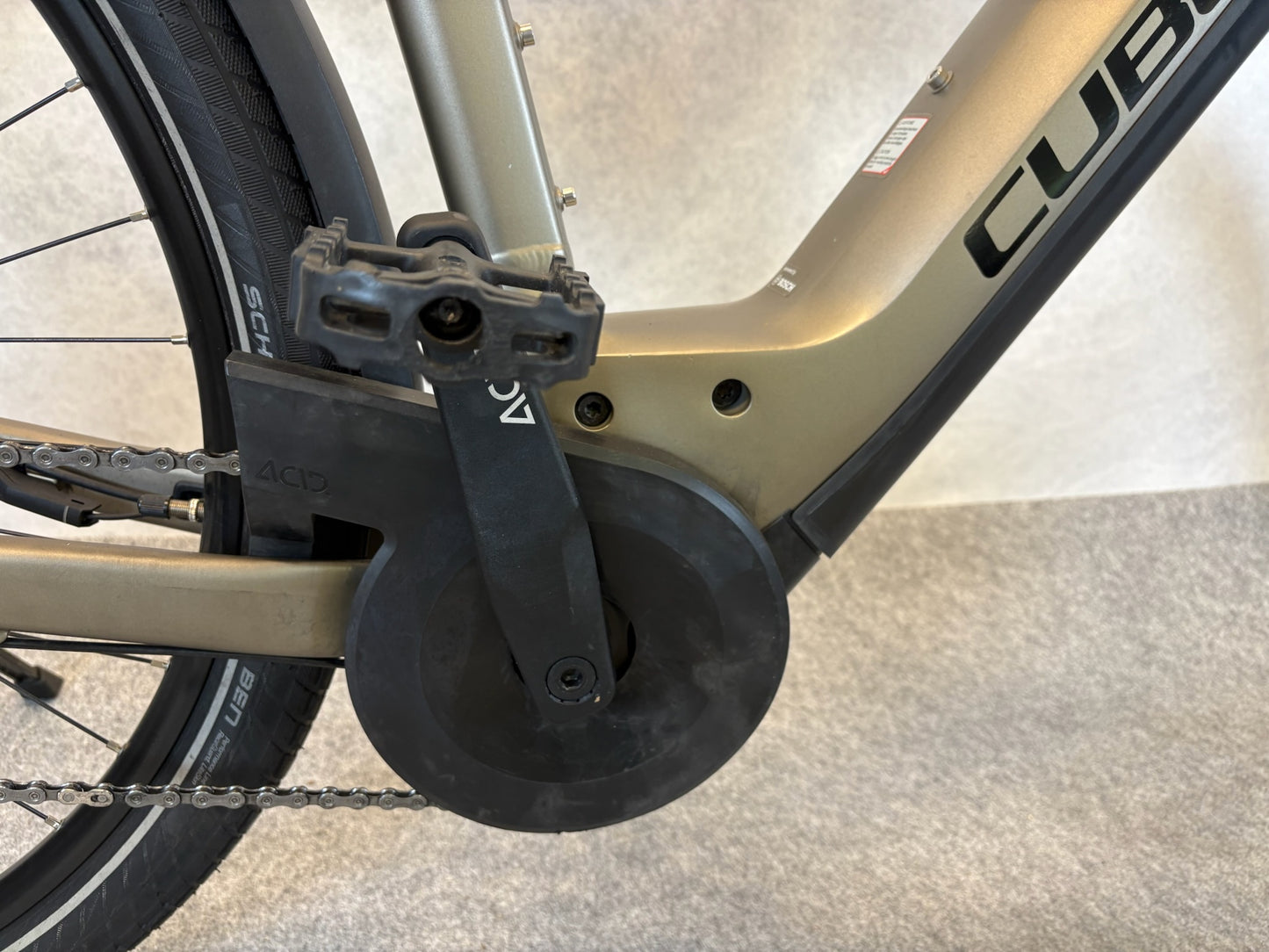Cube Kathmandu Hybrid Pro 750