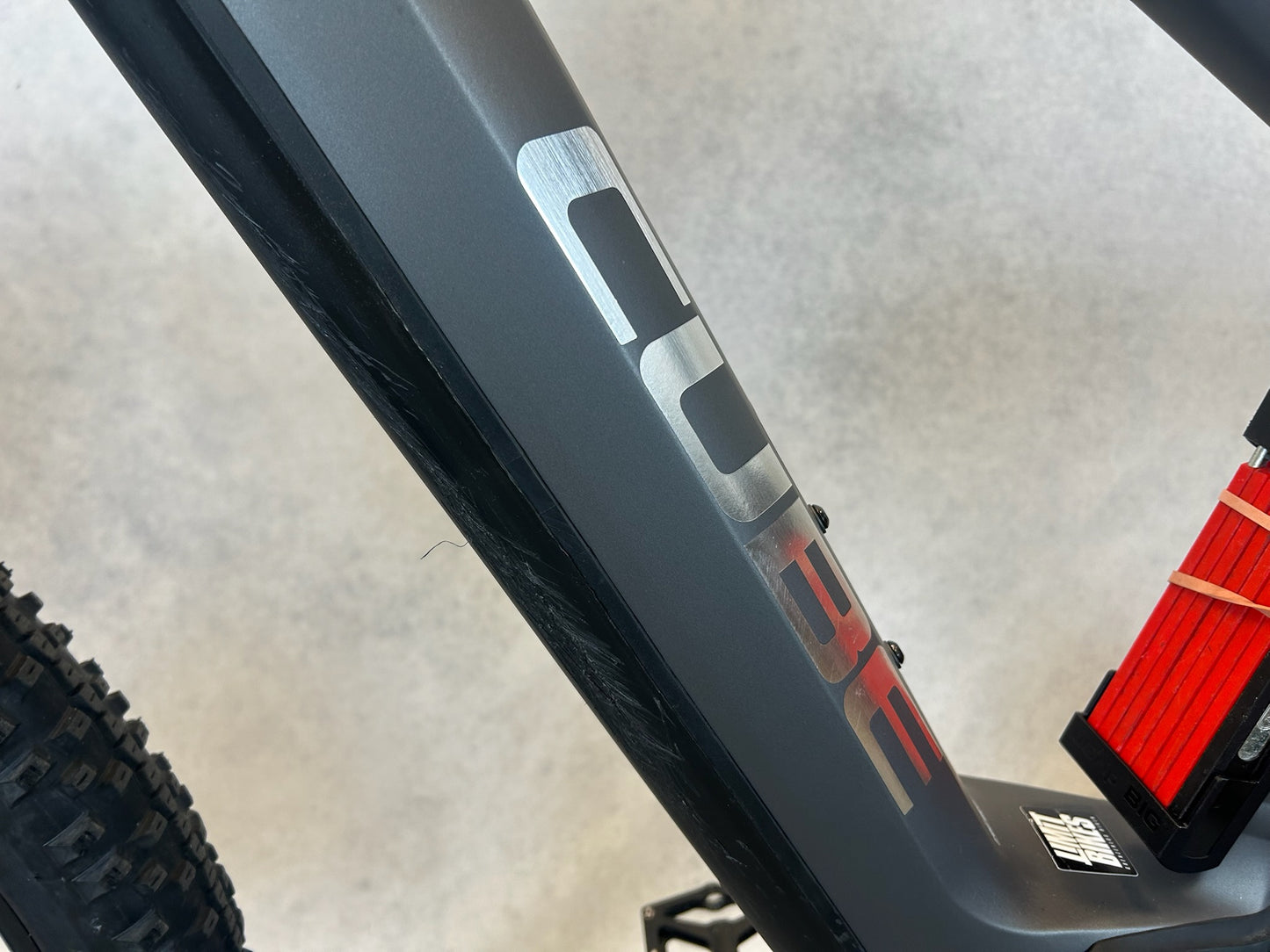 Cube Reaction Hybrid Race 750
