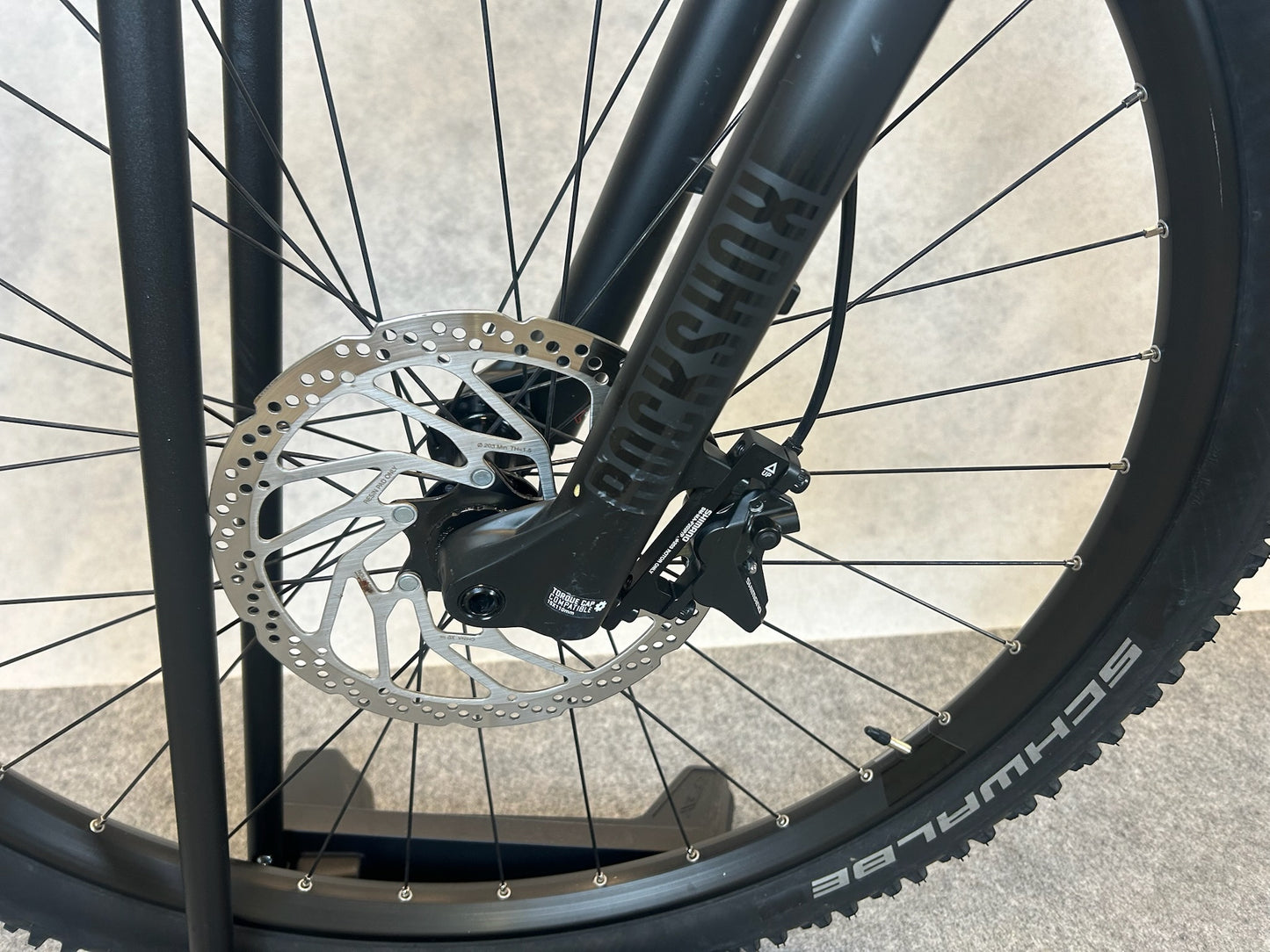 Cube Reaction Hybrid Race 750