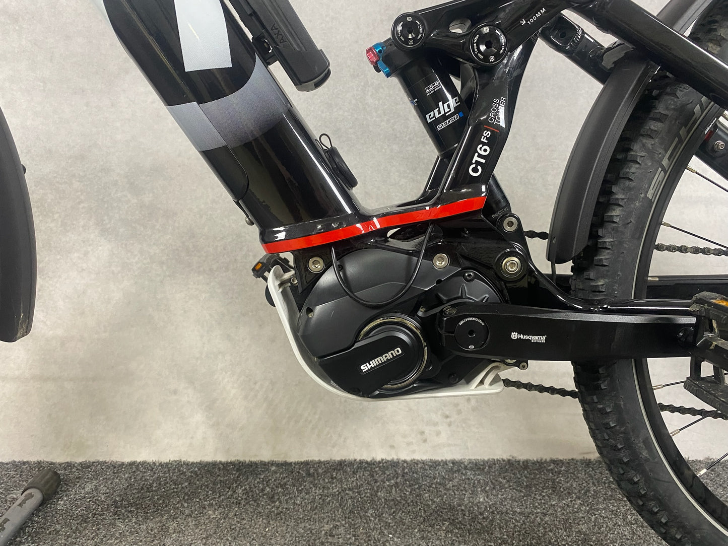 Husqvarna Cross Tourer CT6-FS