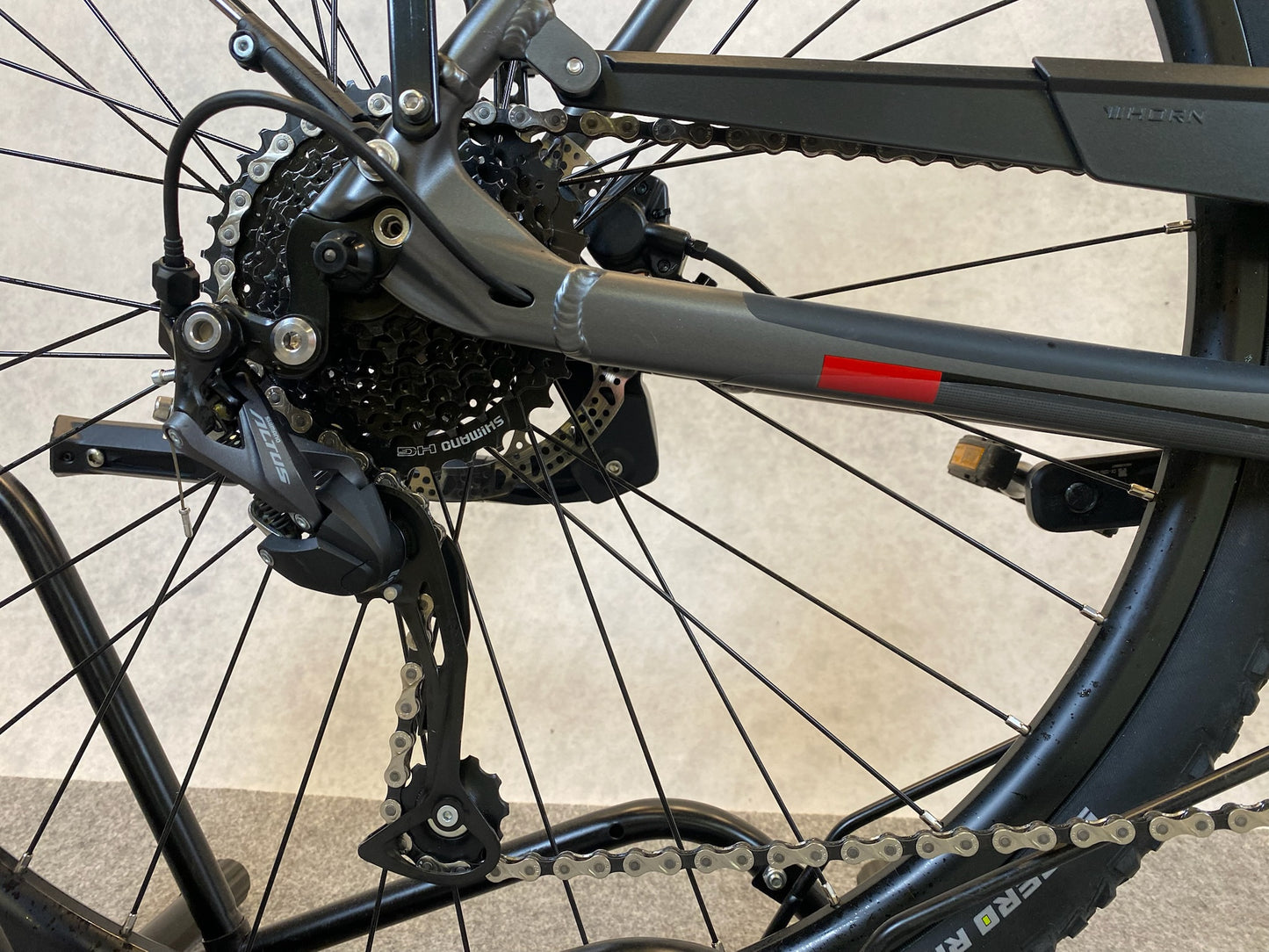 Pegasus Solero E9 Sport Cross Street