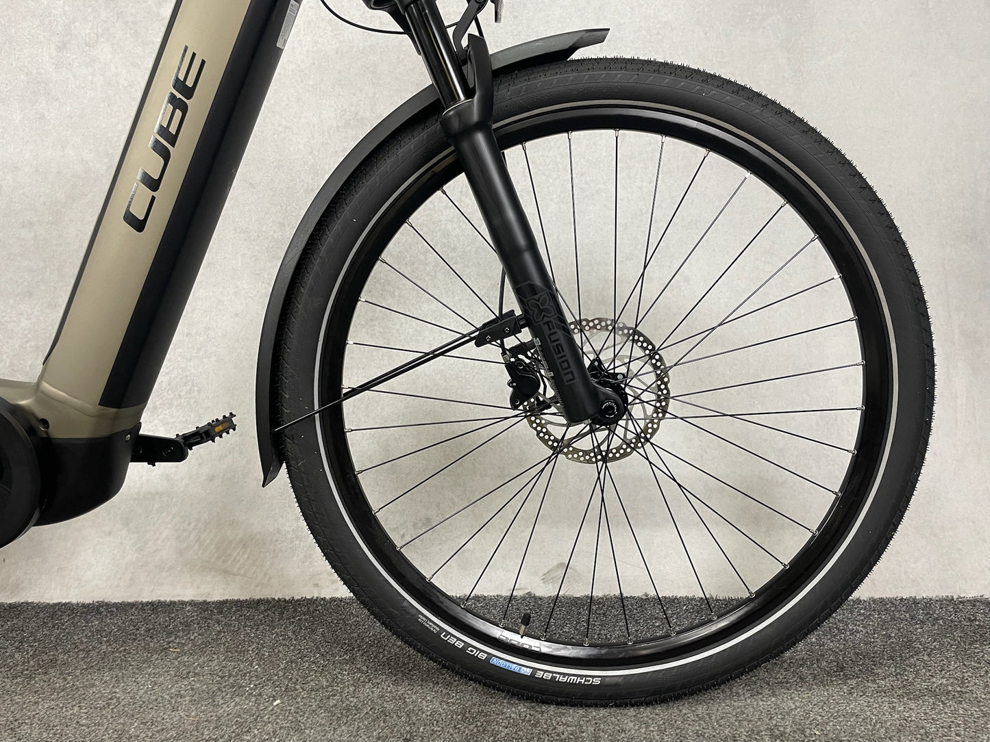Cube Kathmandu Hybr. Pro 750
