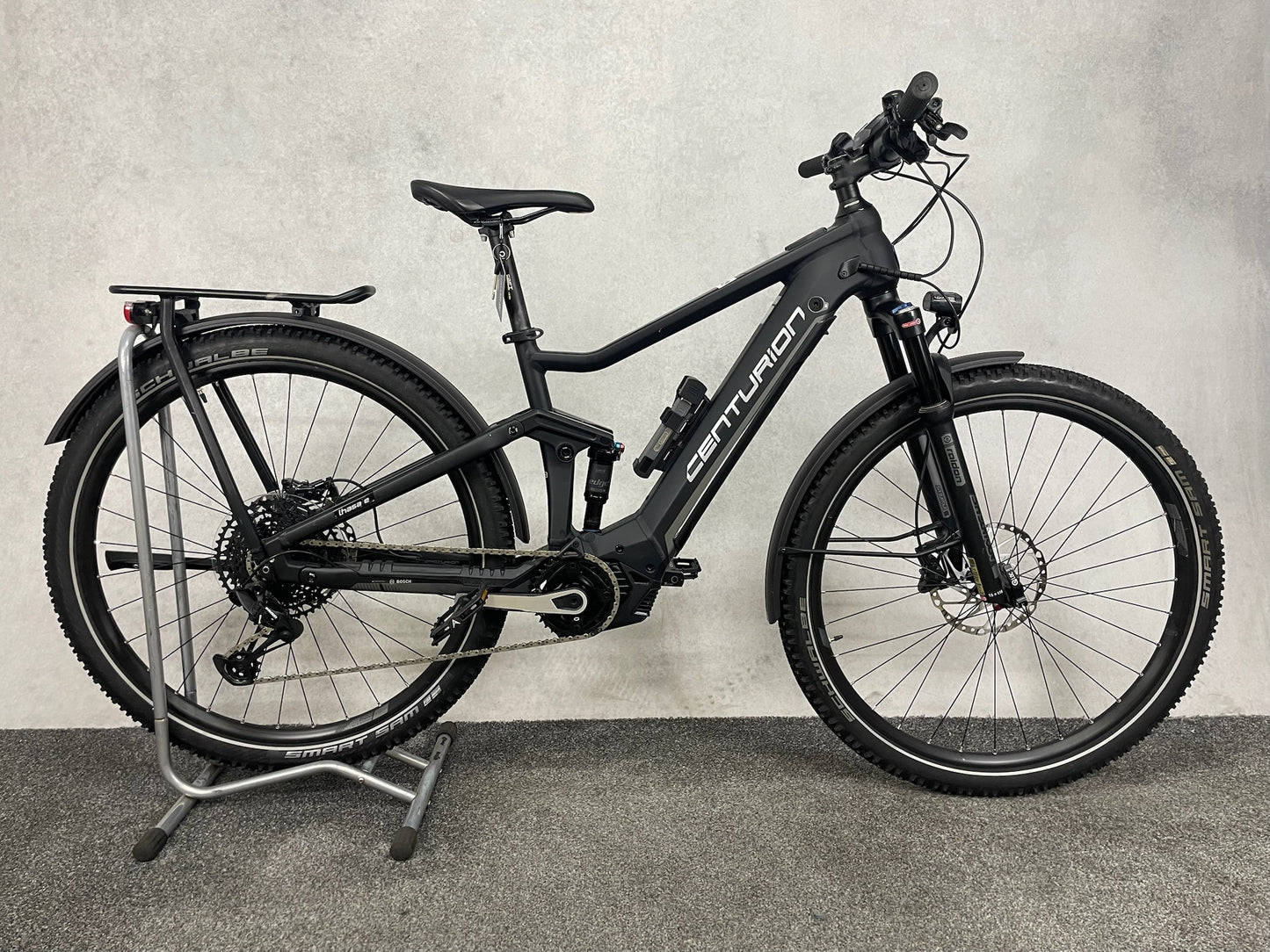 Centurion Lhasa R860i EQ