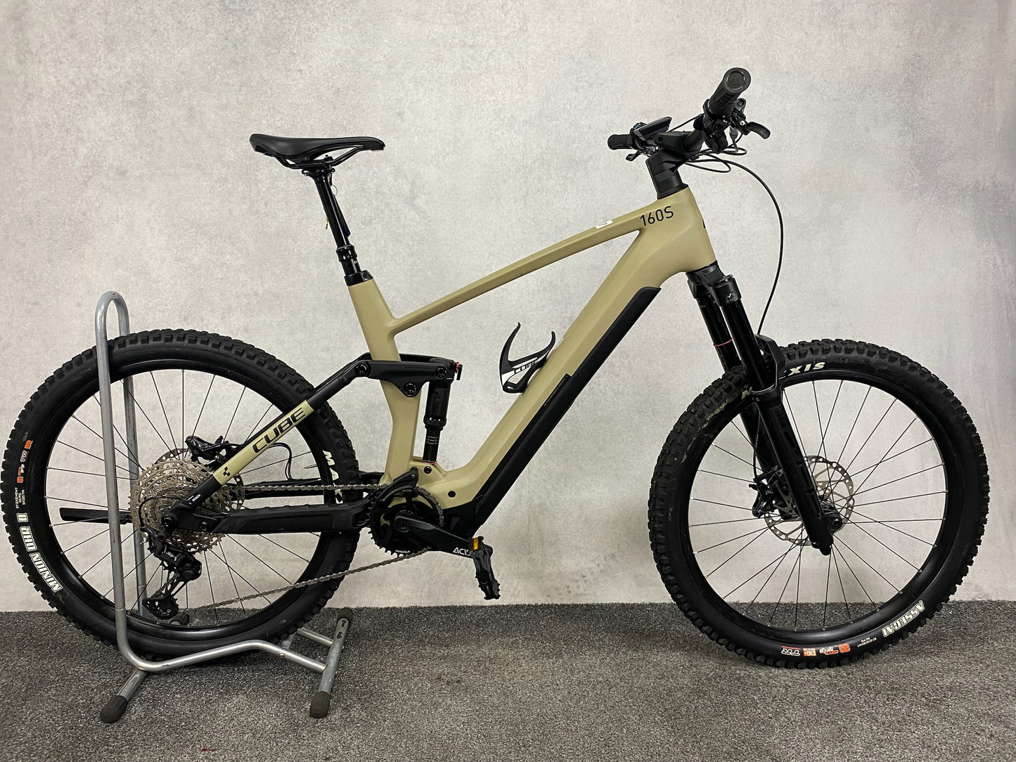 Cube Stereo Hybrid 160 SL