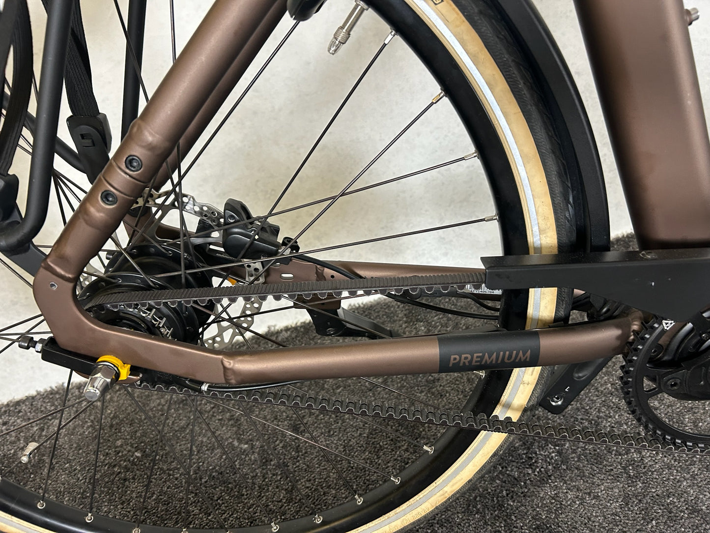 Qwic PREMIUM i MN7+ BELT Akku 540Wh / Diamant / Walnut Brown