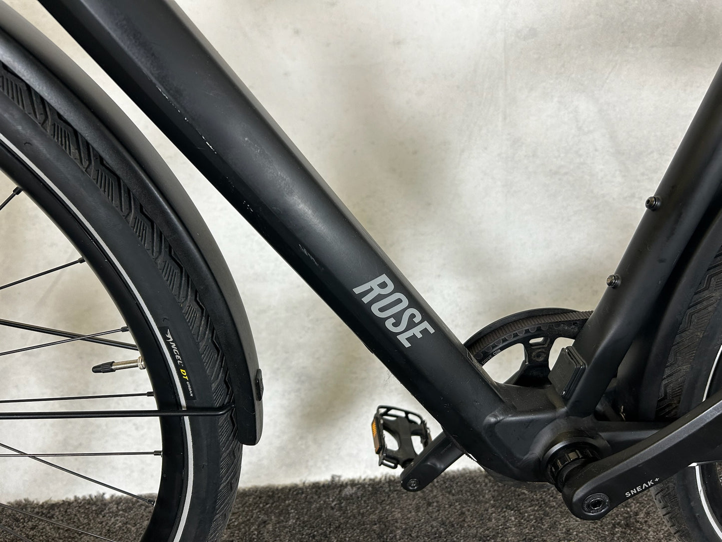 Rose Bikes Sneak + EQ