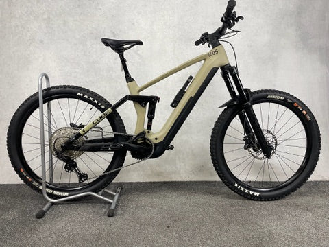 Cube Stereo Hybrid 160 HPC SL