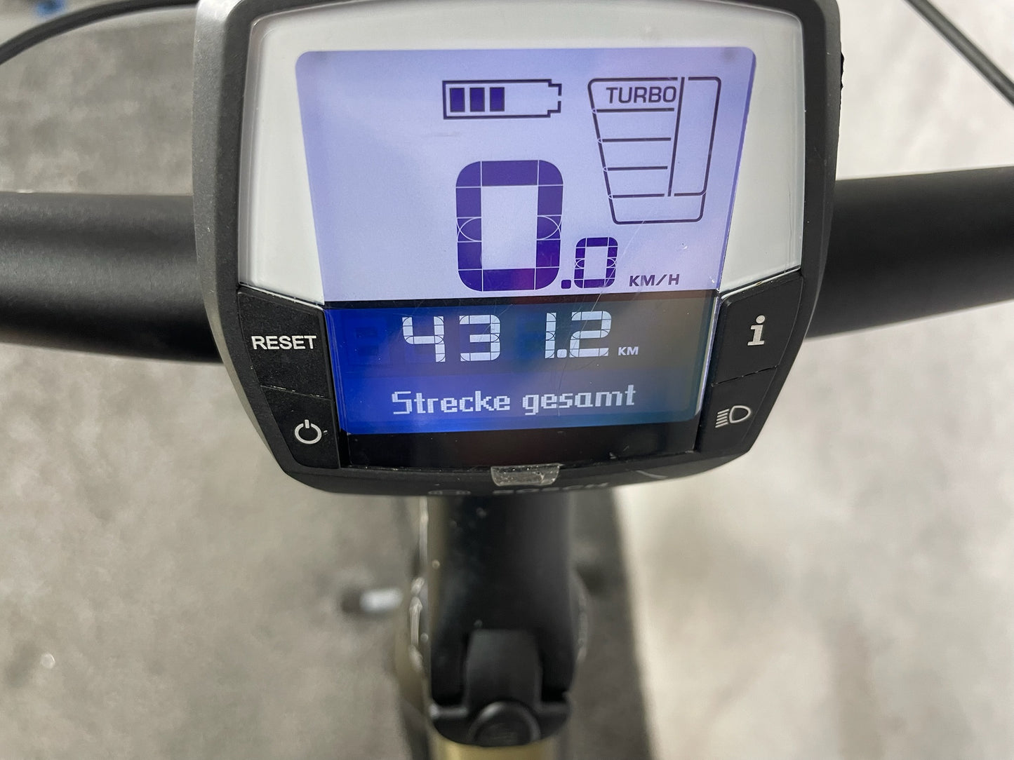 Velo de Ville AEB890