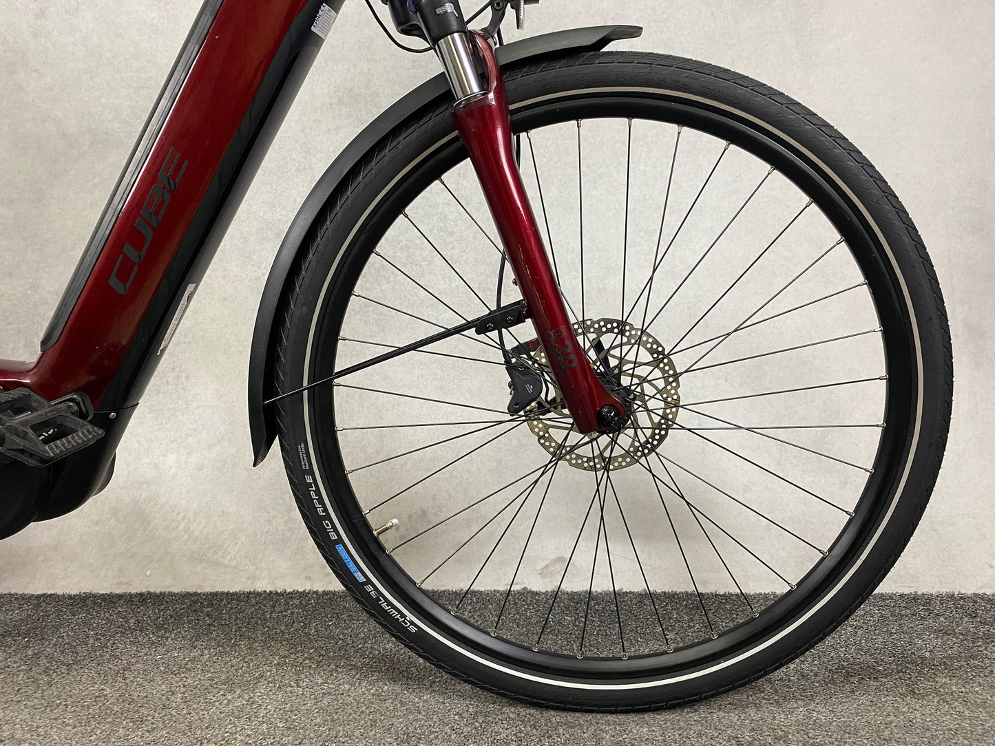 Cube Supreme Hybrid Pro 500