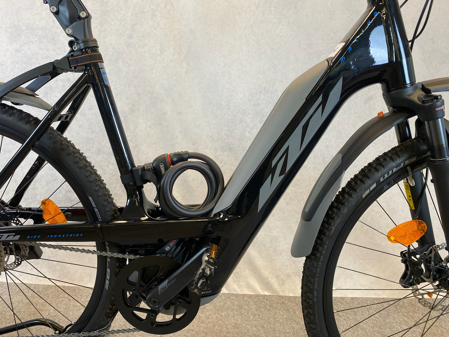 KTM Macina Cross