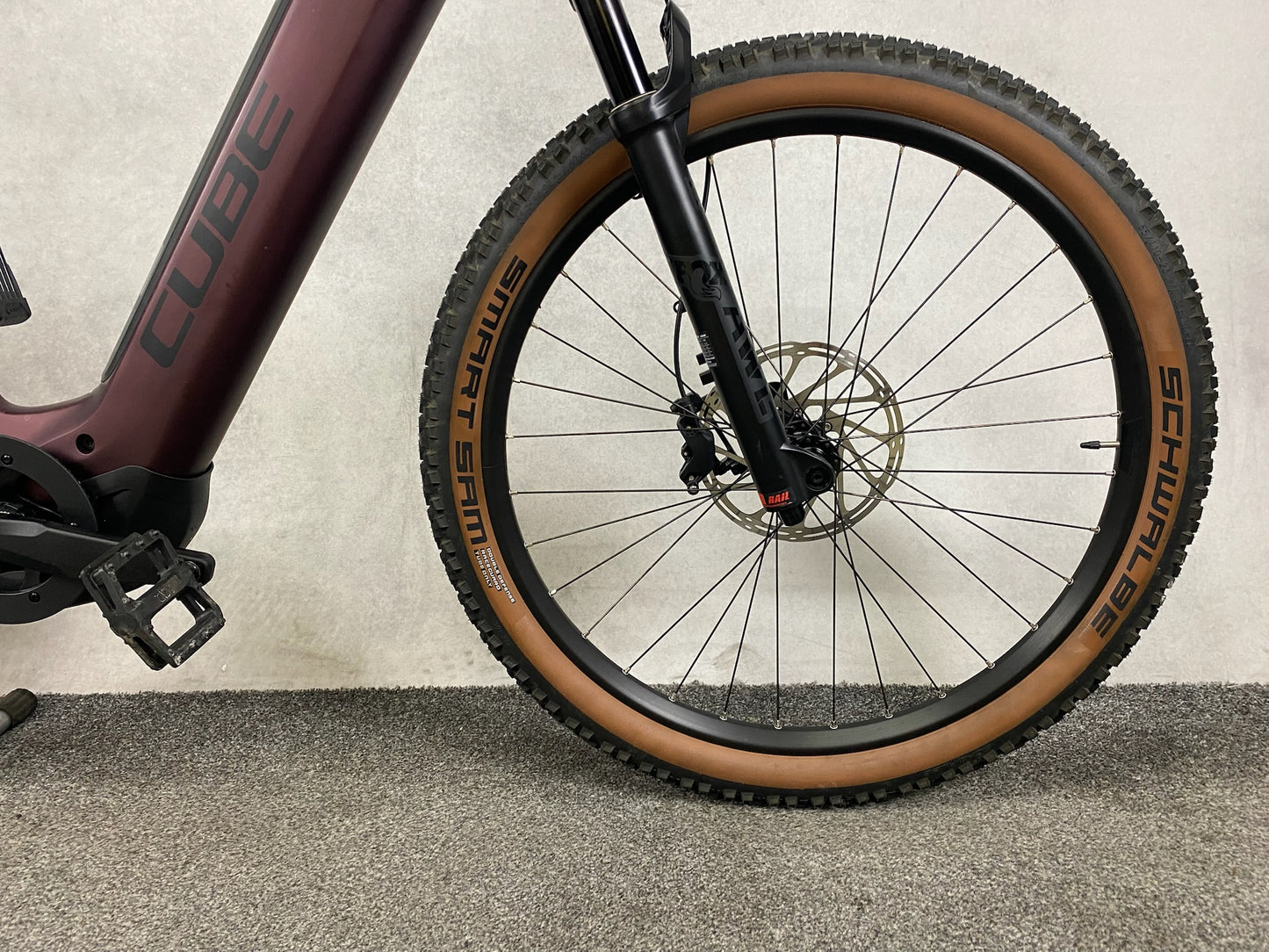 Cube Reaction Hybrid SLX 750