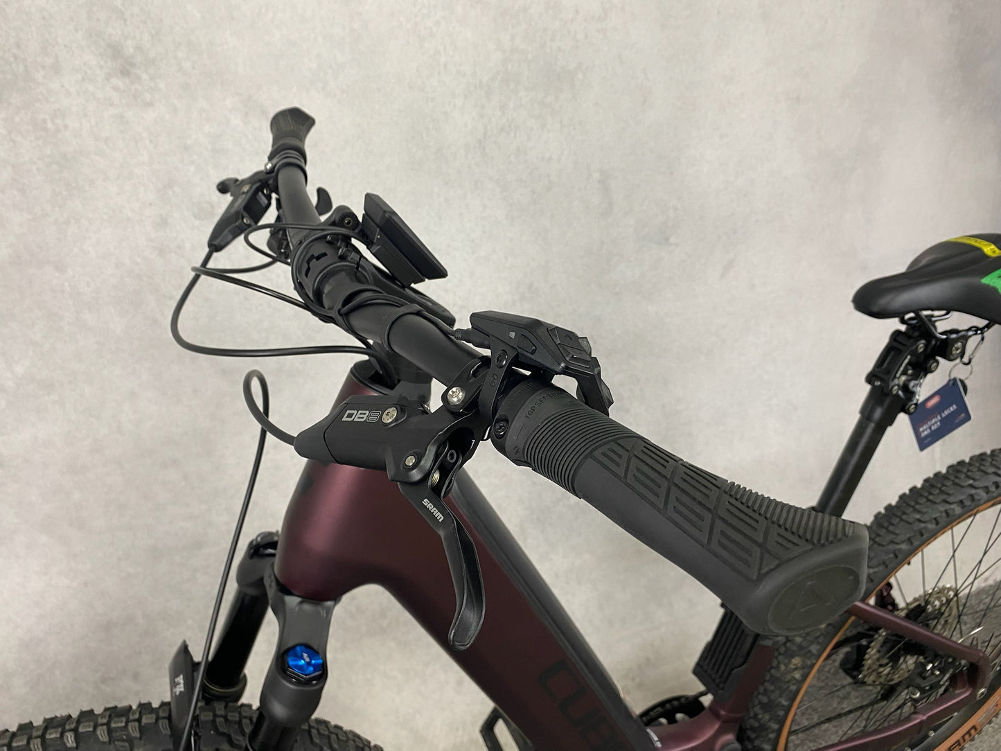 Cube Reaction Hybrid SLX 750