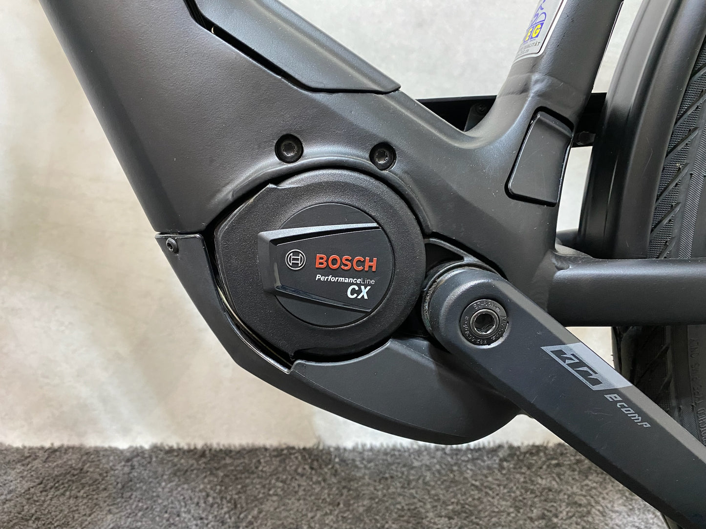 KTM Cento 10 Plus