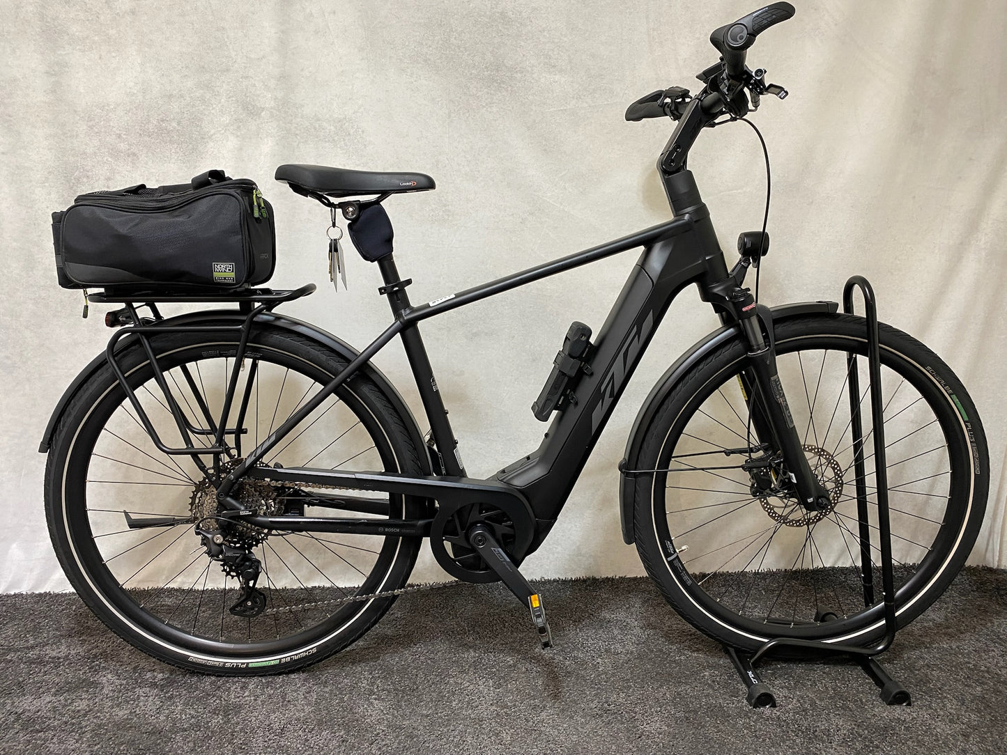 KTM Cento 10 Plus