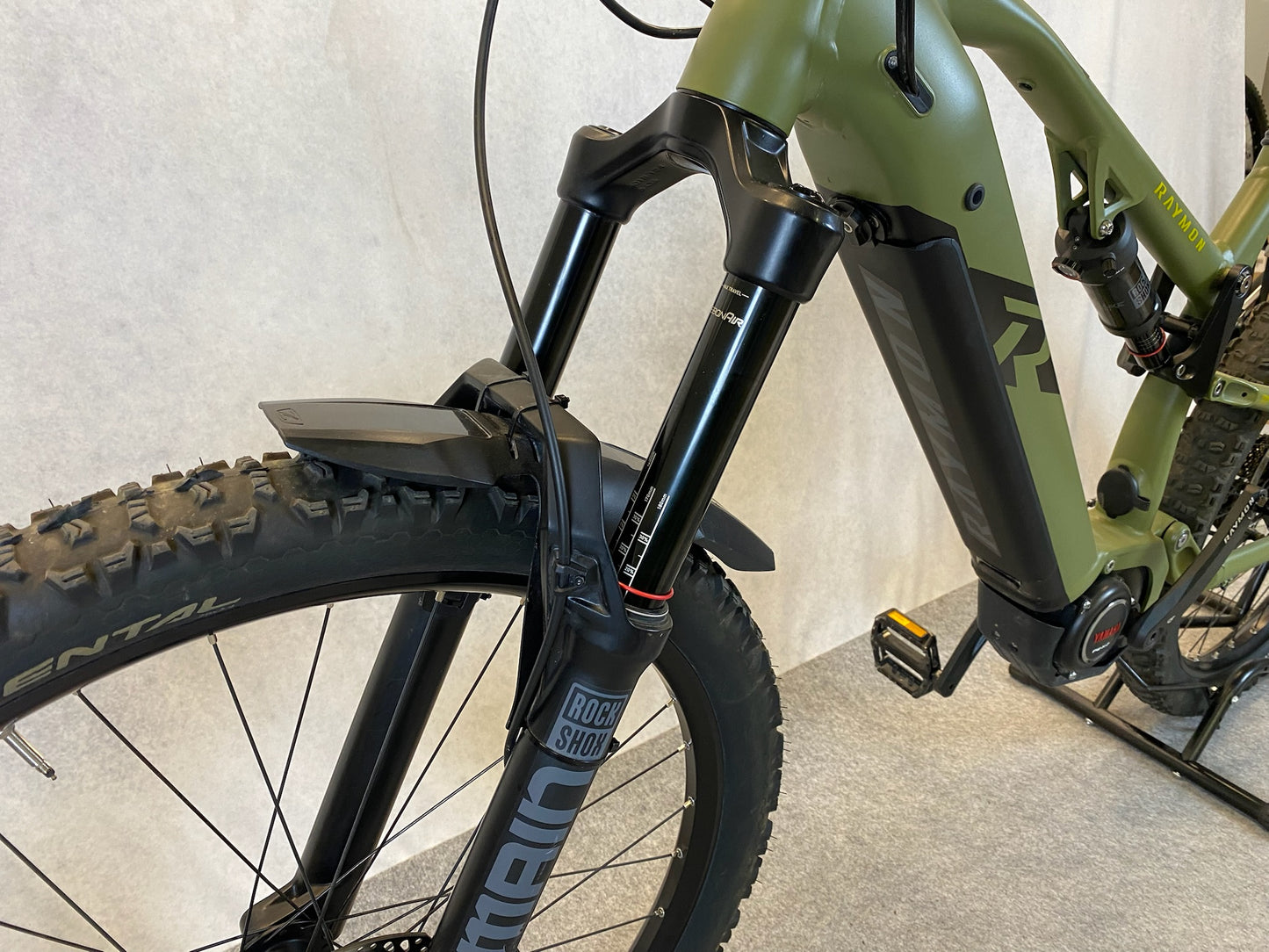 R Raymon TrailRay 160E 8.0 47 cm