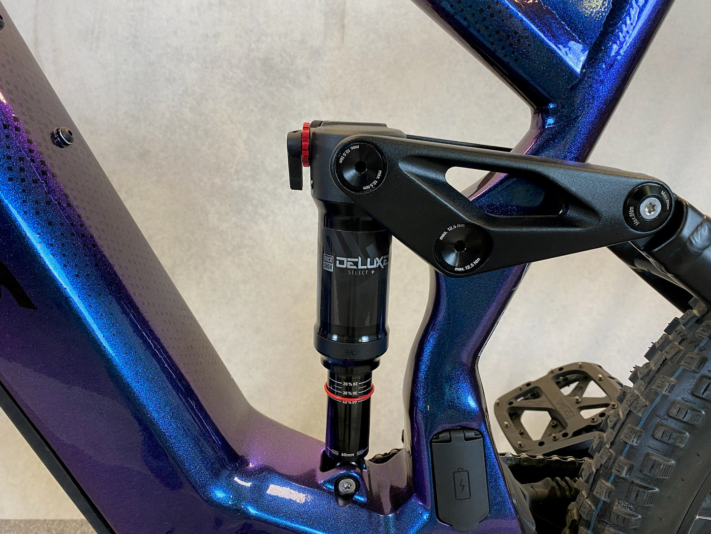 Stevens E-Inception AM 7.7
