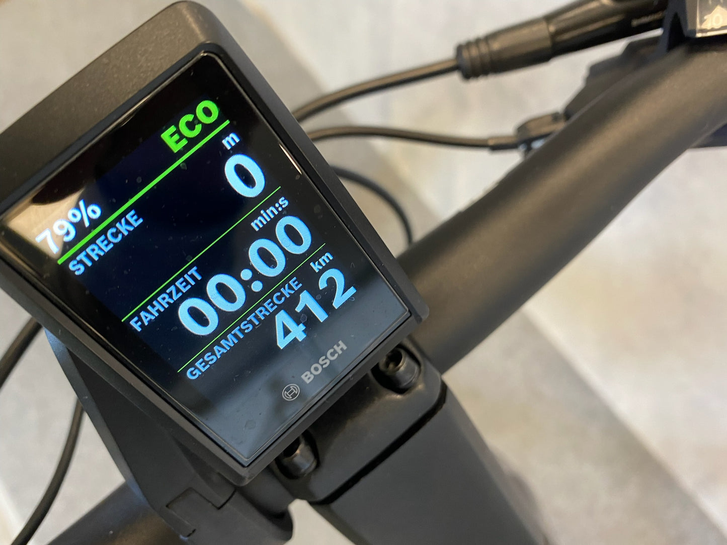 KTM Cento 10 Plus