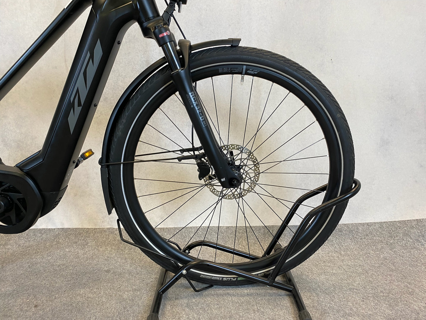 KTM Cento 10 Plus