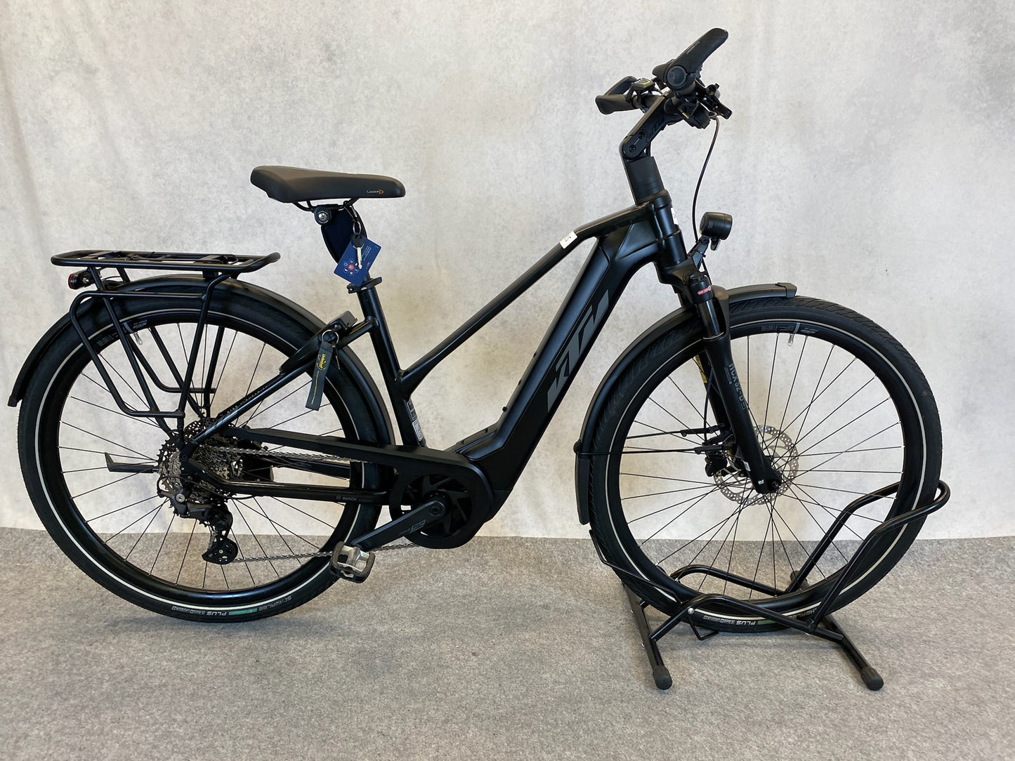 KTM Cento 10 Plus