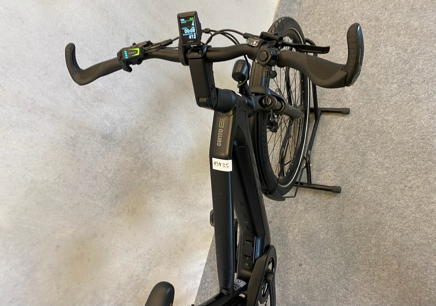 KTM Cento 10 Plus