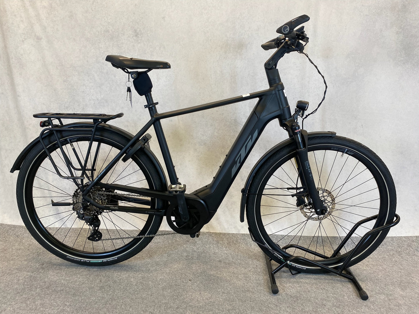 KTM Cento 10 Plus