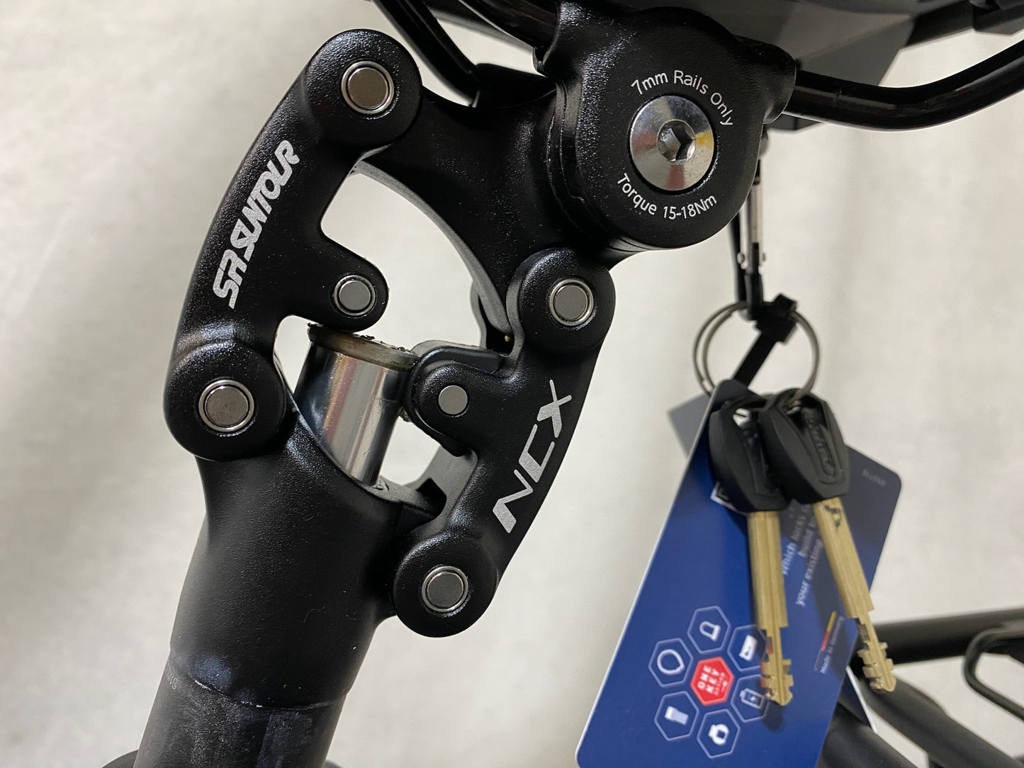 KTM Cento 5 RT Wave