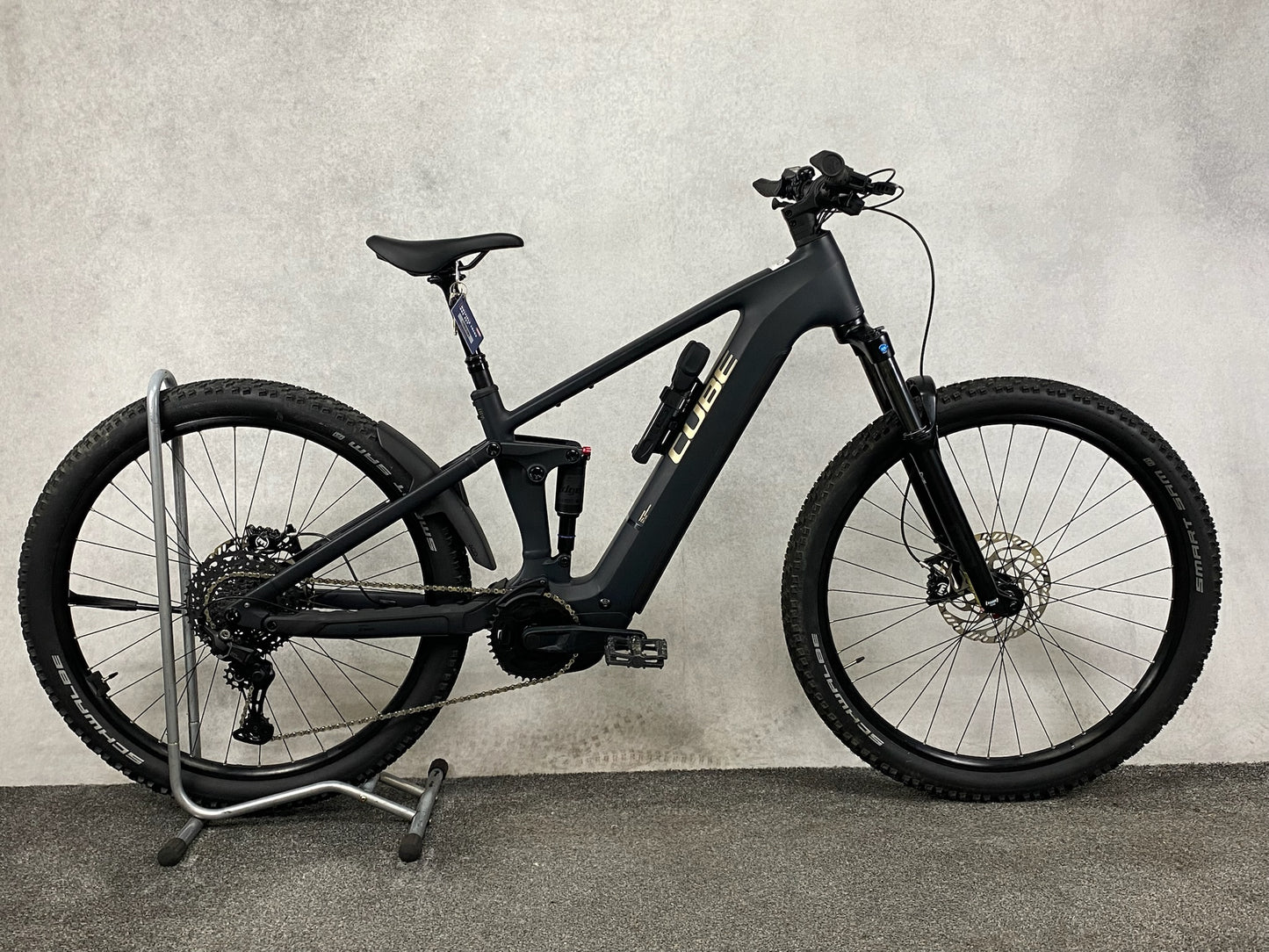 Cube Stereo Hybrid One22 Pro 800 29