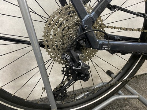 Cube Touring Hybrid Pro 625