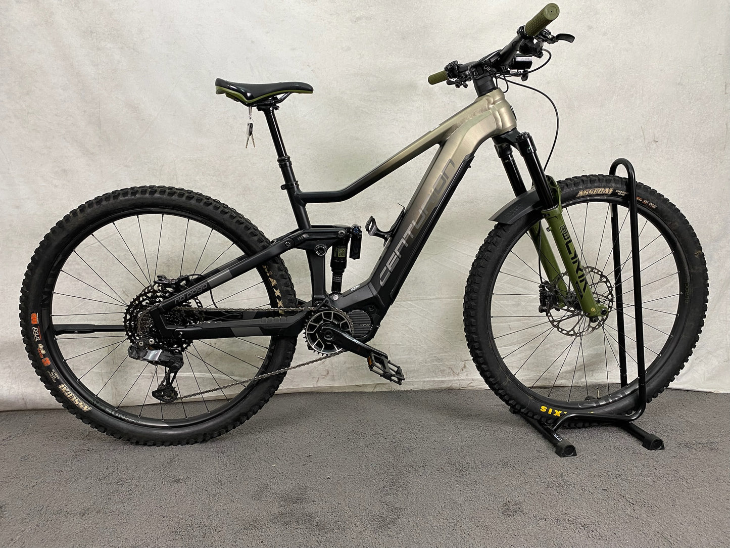 Centurion No Pogo F3000i