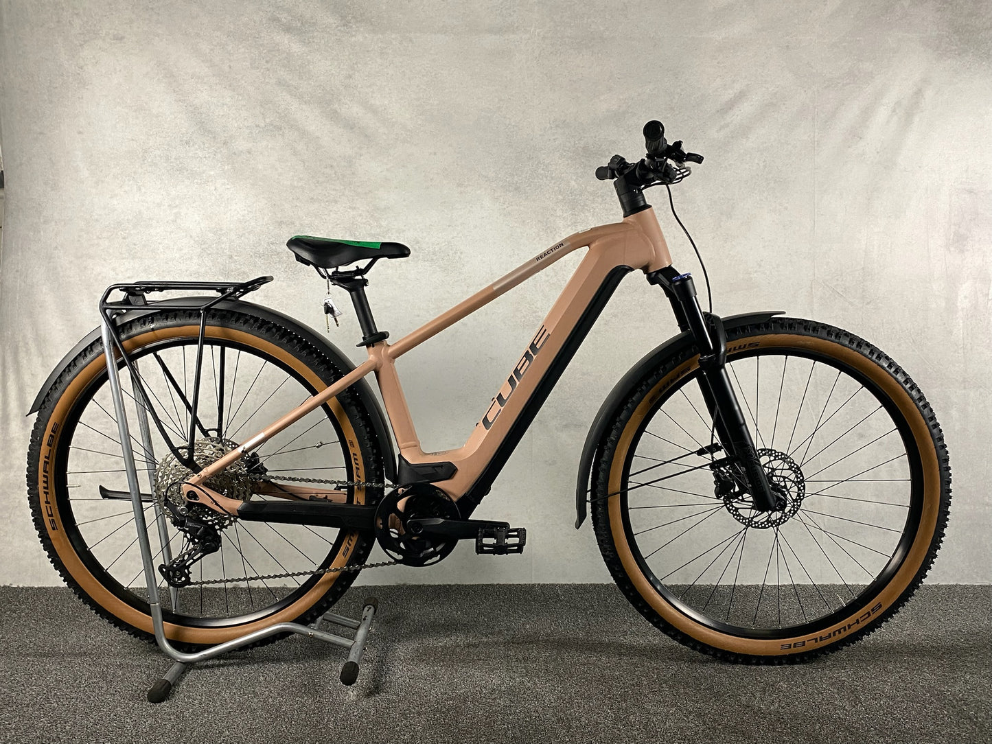 Cube Reaction Hybrid Pro 750