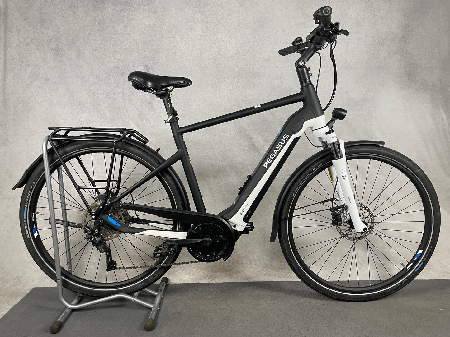 Pegasus Premio EVO 10 Lite