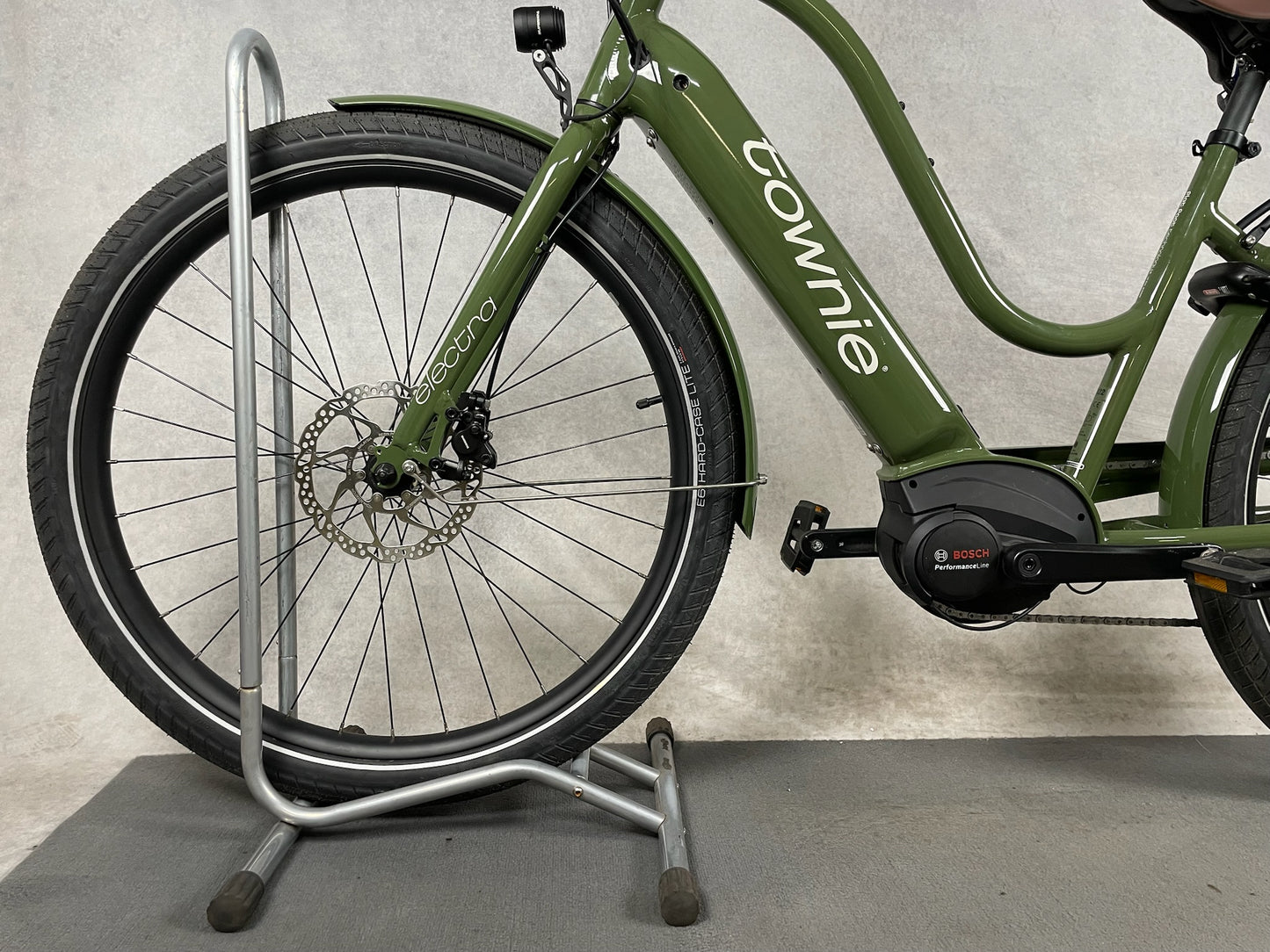 Electra Townie Path Go! 5i Step-Thru