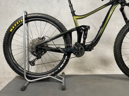GIANT Reign 29 2