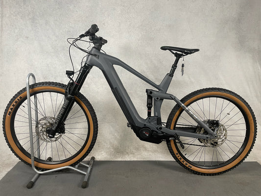 Cube Stereo Hybrid 160 HPC Race 625 27.5
