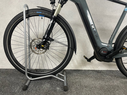Cube Touring Hybrid One
