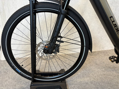 Cube Kathmandu Hybrid Pro 750