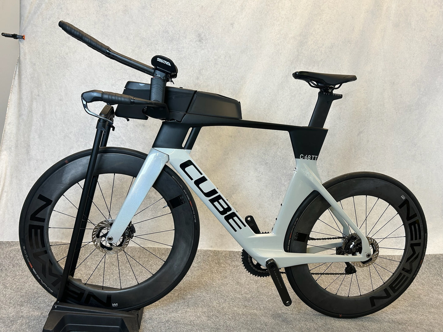 Cube Aerium C:68 TT High Sonderaufbau
