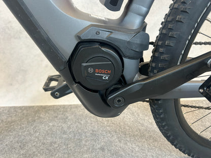 Cube Reaction Hybrid Race 750