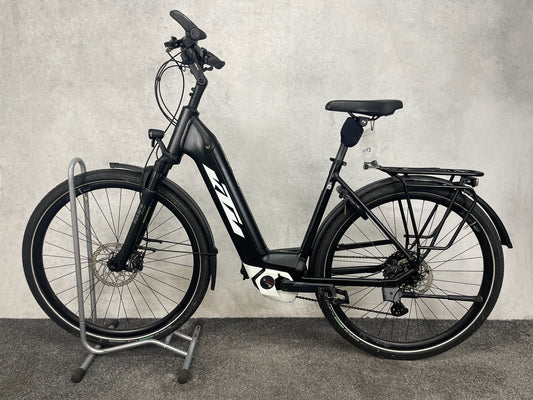 KTM Macina Tour CX625 LTD64