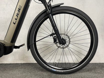 Cube Kathmandu Hybr. Pro 750