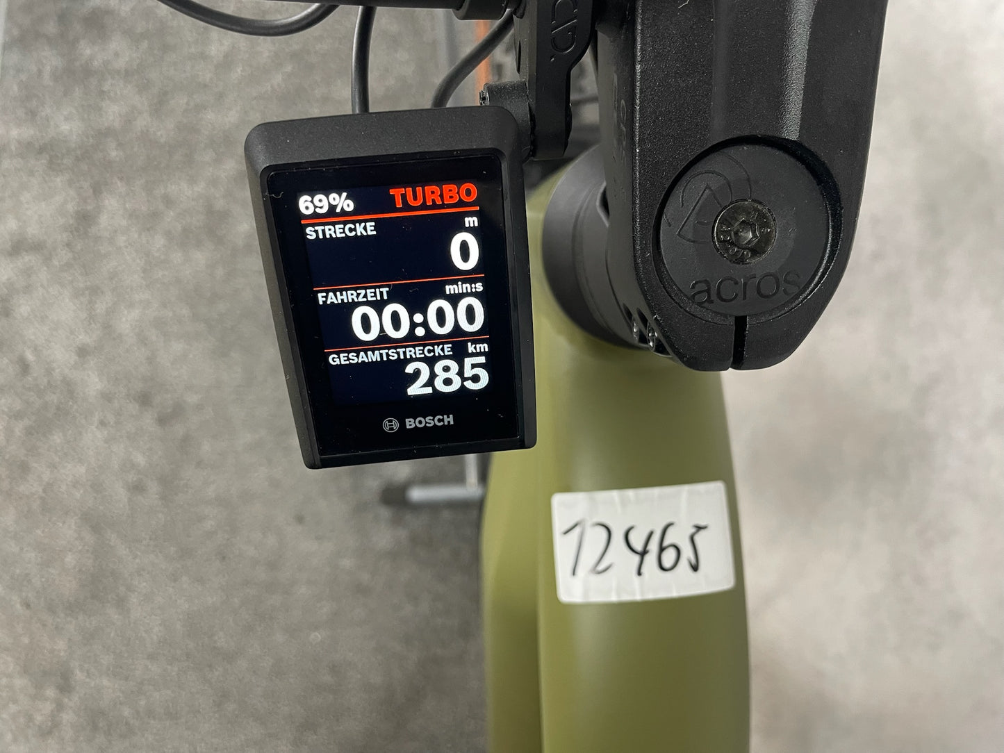 Cube Reaction Hybrid Race 750