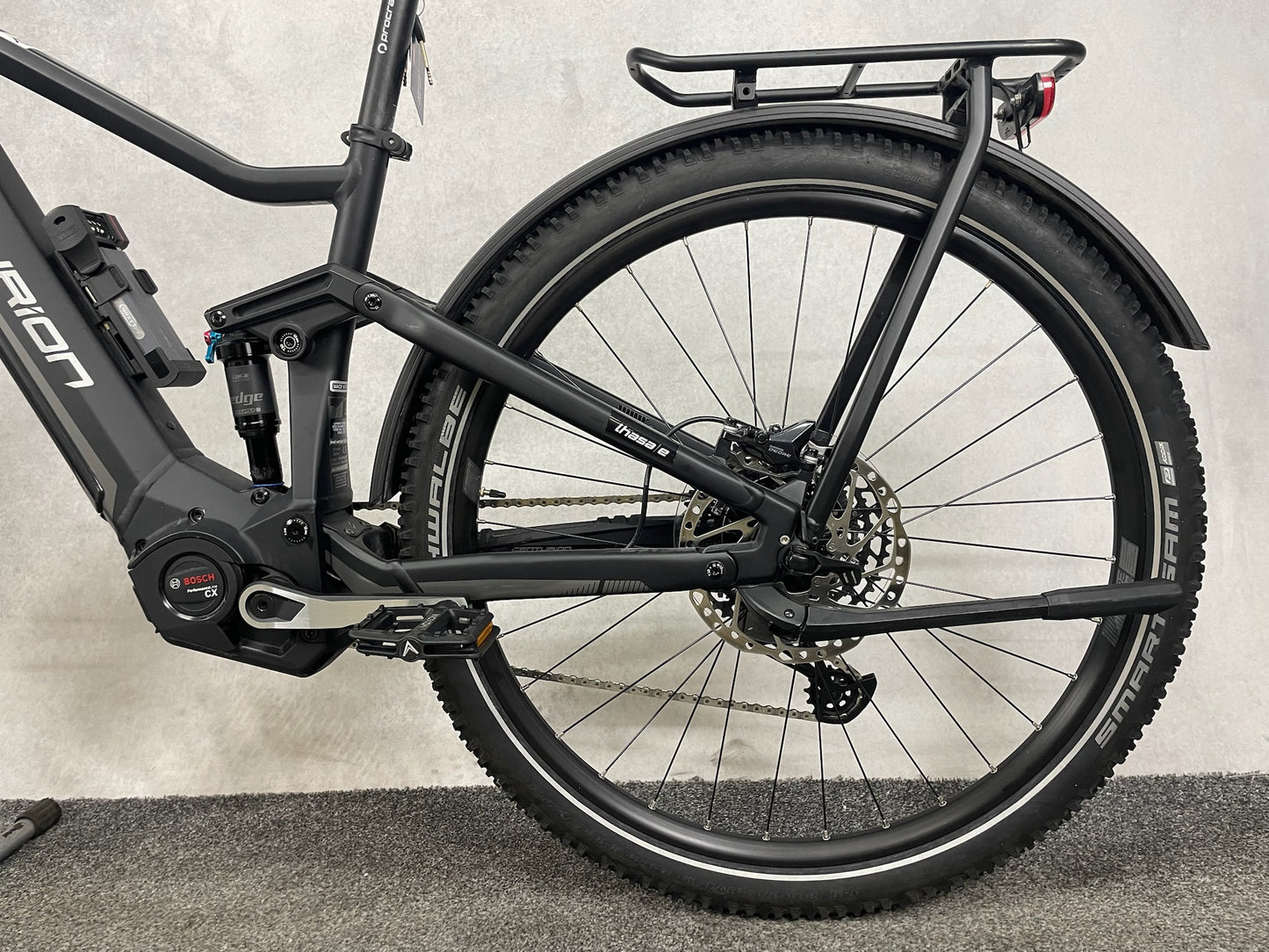 Centurion Lhasa R860i EQ